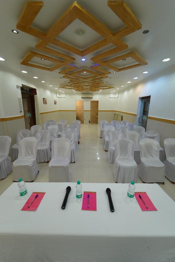 Hotel Palmyra Grand Inn 蒂鲁内尔维利 外观 照片