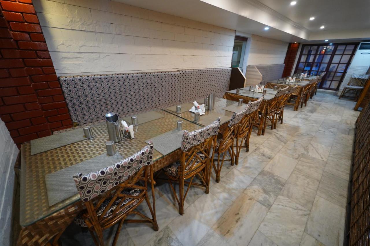 Hotel Palmyra Grand Inn 蒂鲁内尔维利 外观 照片